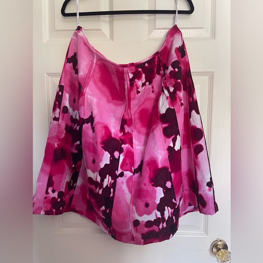 Calvin Klein abstract pink and white skirt